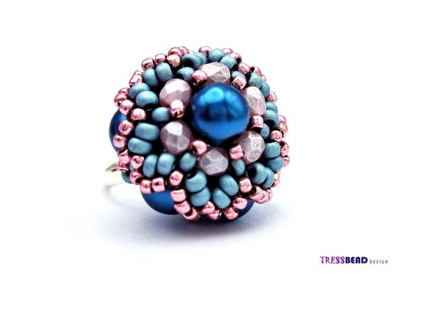 statement-beaded -ring