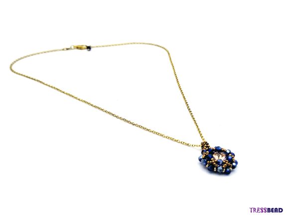 Elegant Beaded Pendant Necklace - Image 3