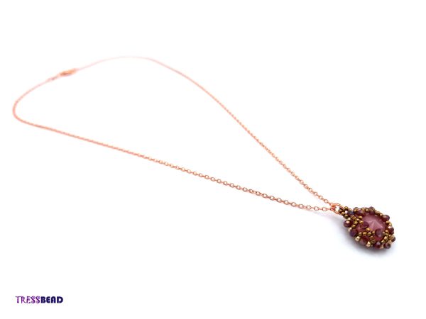 Charming Beaded Pendant Necklace - Image 3