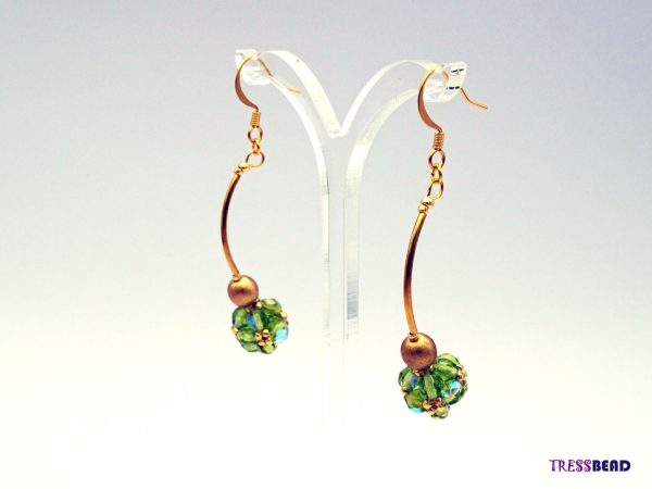 Green Beaded Bead Dangle Curved Earrings