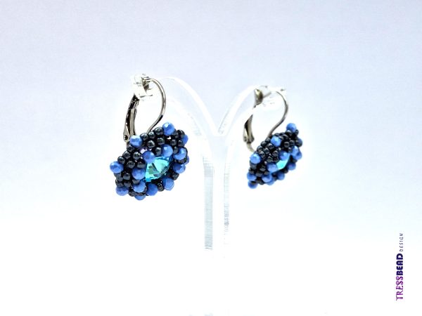 Ocean blue rivoli lever back beaded earrings