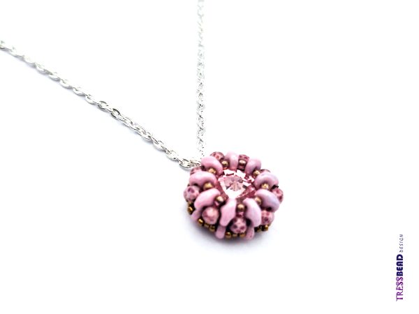 Pink Beaded Pendant Necklace - Image 4