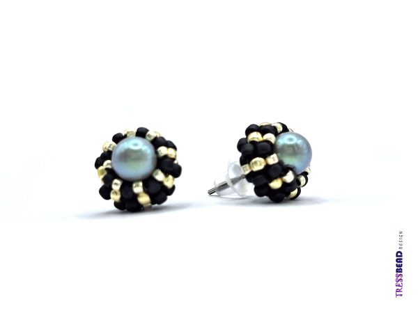 pearl-stud-beaded-earrings