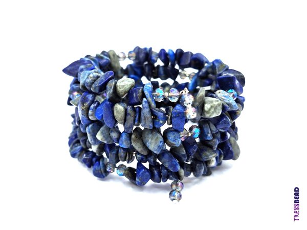 blue-memory-wire-bracelet